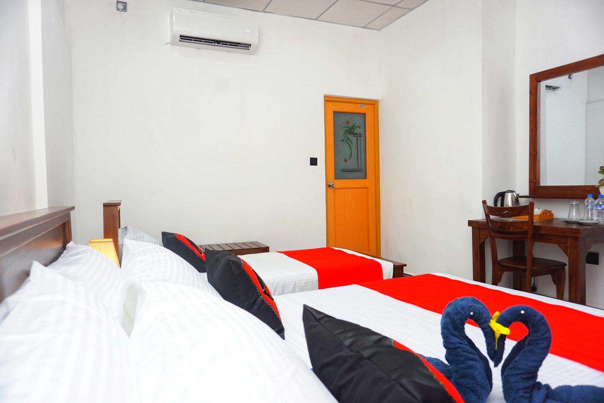 סיגירייה Sashini Homestay מראה חיצוני תמונה
